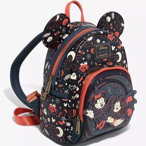 Disney Halloween glow in the dark BoxLunch exclusive Loungefly